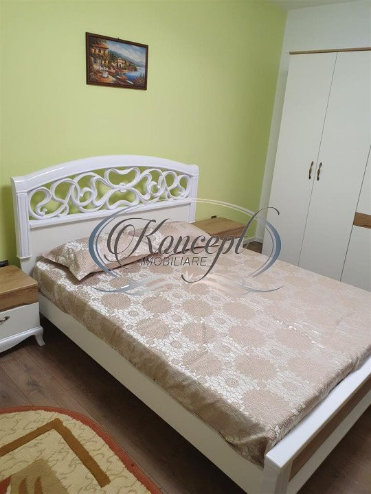 Apartament spatios cu 2 bai, strada Teilor