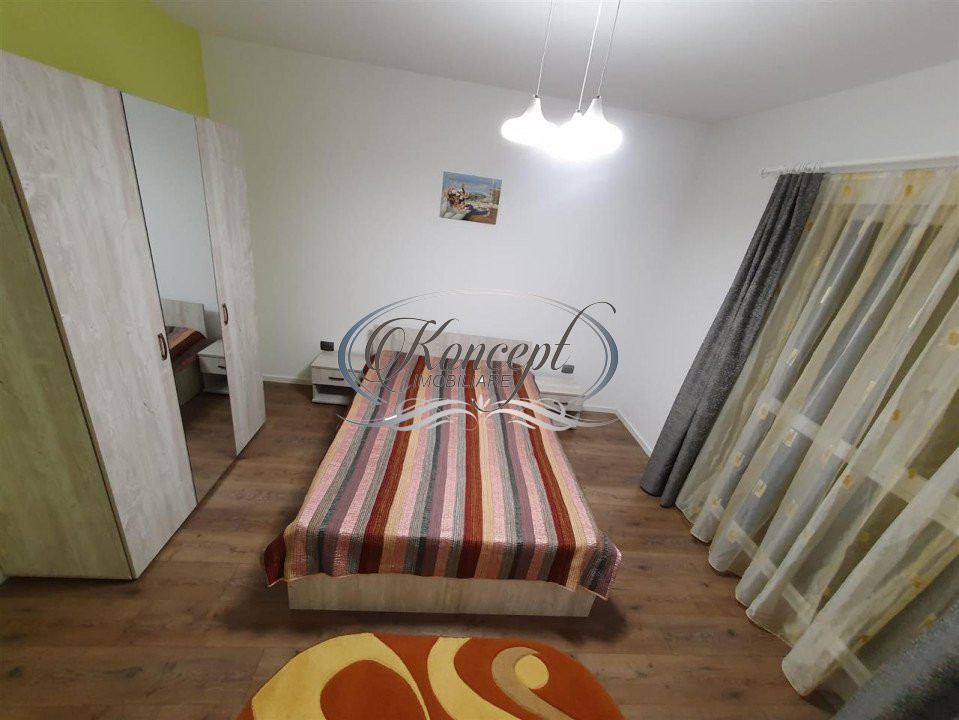 Apartament spatios cu 2 bai, strada Teilor