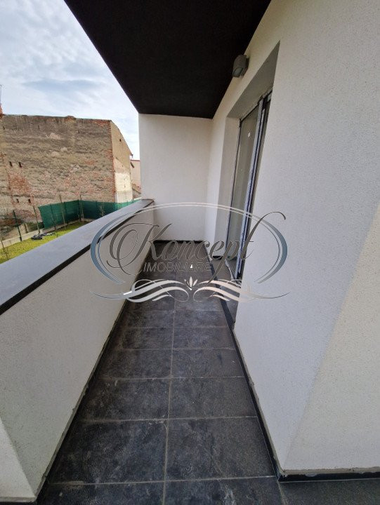 Apartament semifinisat, cu CF, Piata Abator