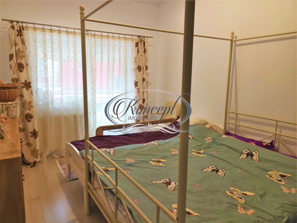 Apartament cu parcare, pe strada Florilor