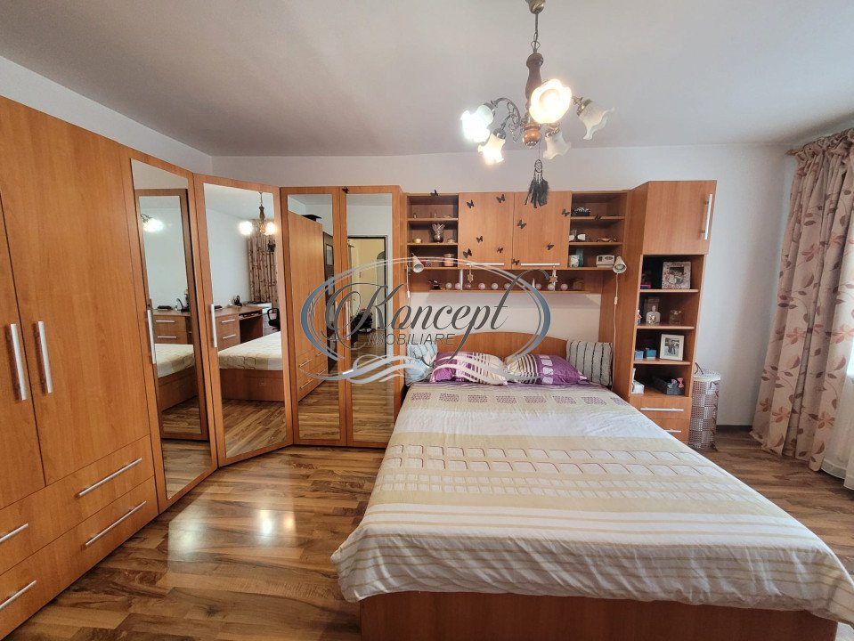 Apartament spatios pe strada Lacu Rosu