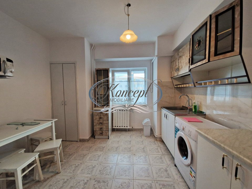 Apartament in zona Interservisan