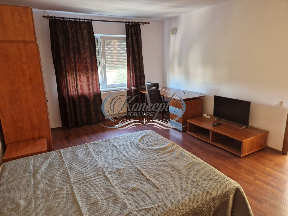 Apartament cu parcare, zona Parcului Central