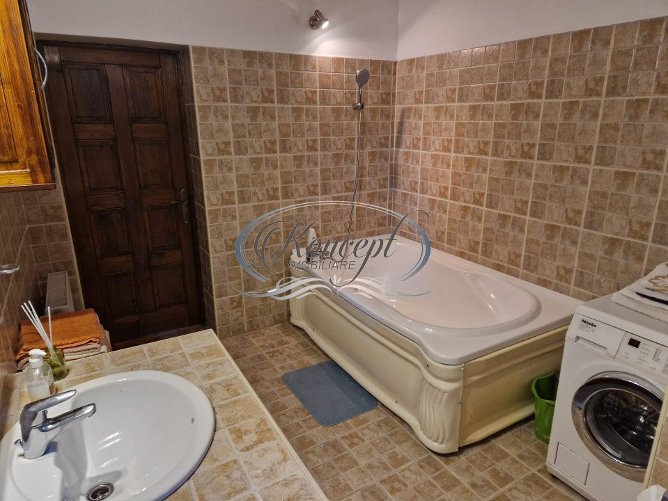 Apartament cu parcare, zona Parcului Central