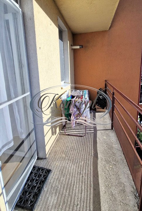 Apartament pe strada Eroilor, Floresti