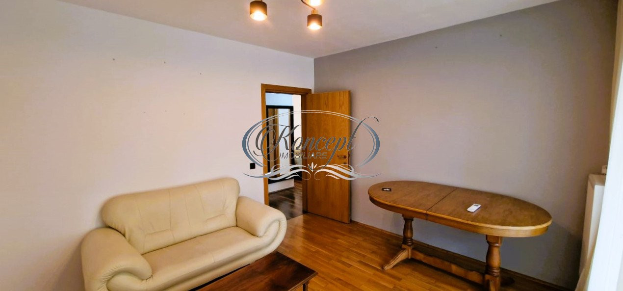 Apartament spatios in Andrei Muresanu-Sud