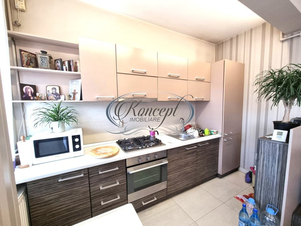 Apartament spatios cu terasa, in Marasti