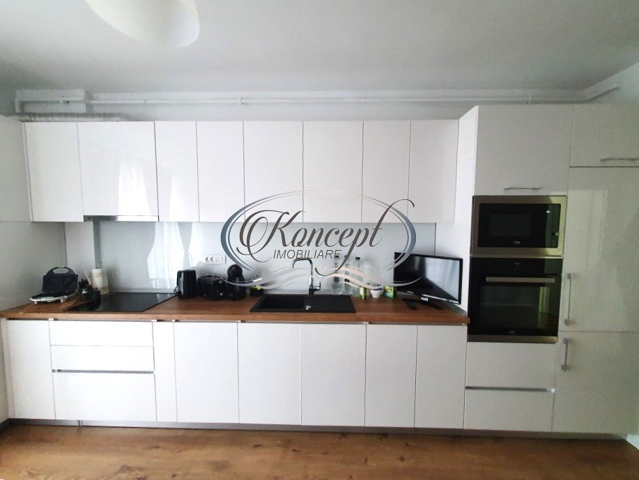 Apartament ultrafinisat cu parcare in Ansamblul Nord Plaza