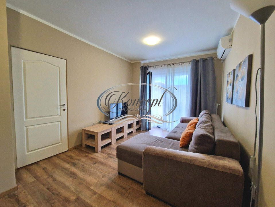 Apartament modern in Park Lake