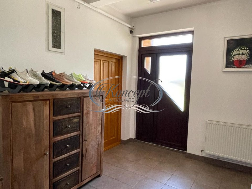 Apartament la vila in zona Parcului Central