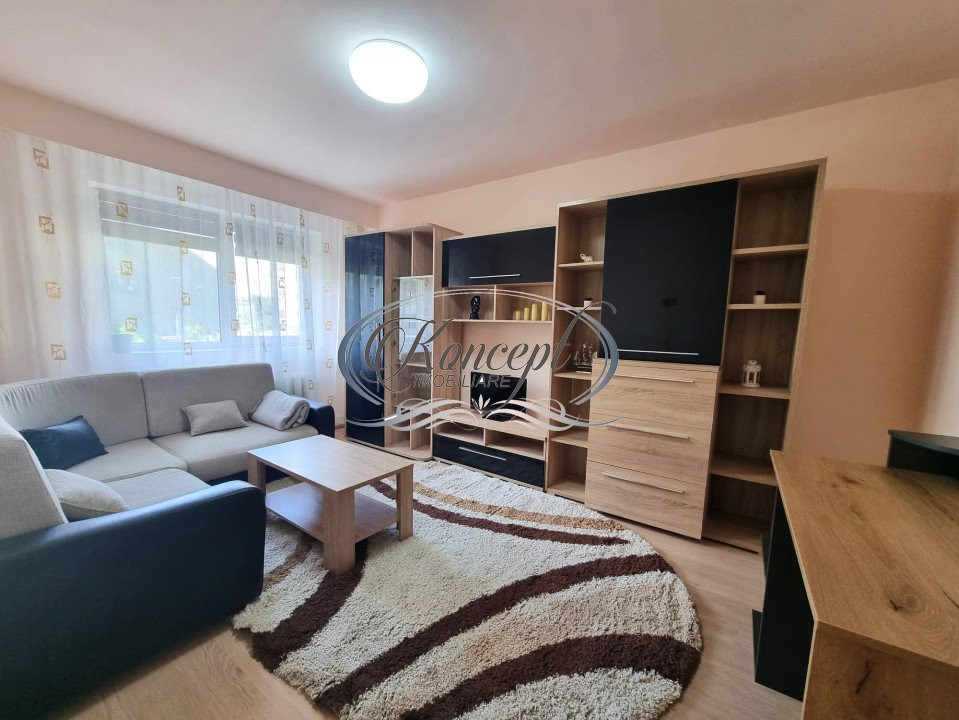 Apartament decomandat pe strada Primaverii