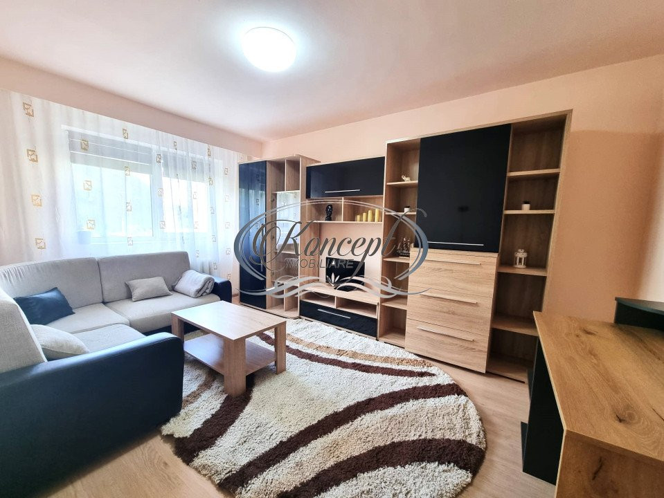 Apartament decomandat pe strada Primaverii