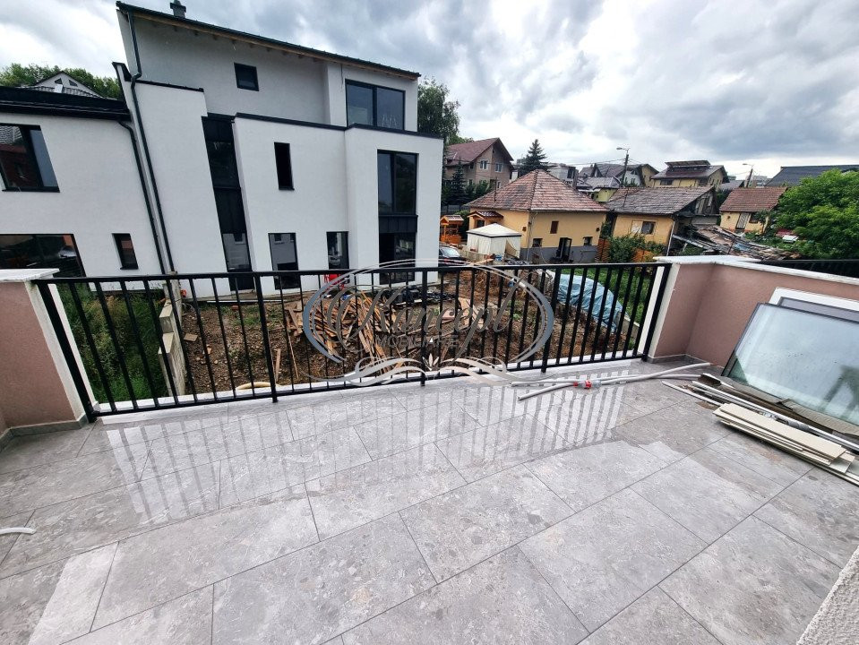 Duplex ideal pentru birouri pe strada Campului