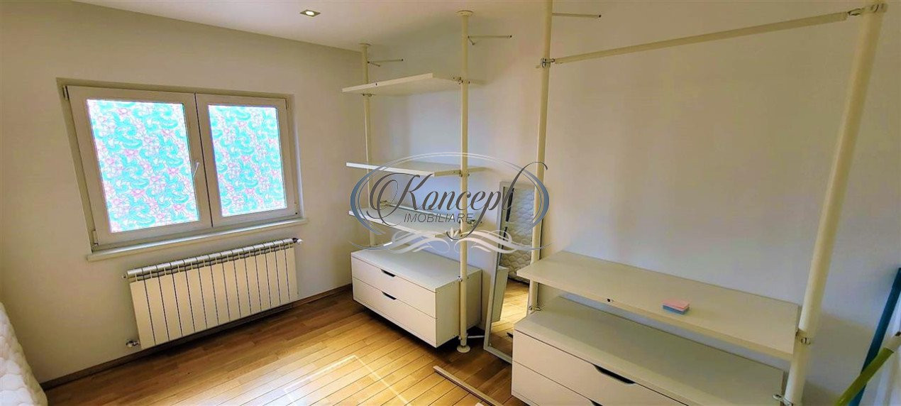 Apartament spatios in zona Titulescu