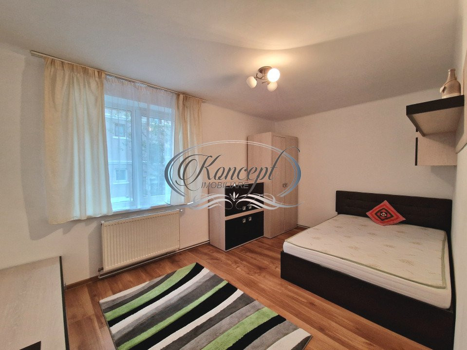 Apartament cu garaj pe strada Horea