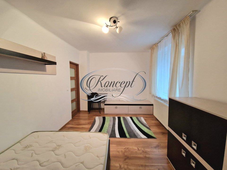 Apartament cu garaj pe strada Horea