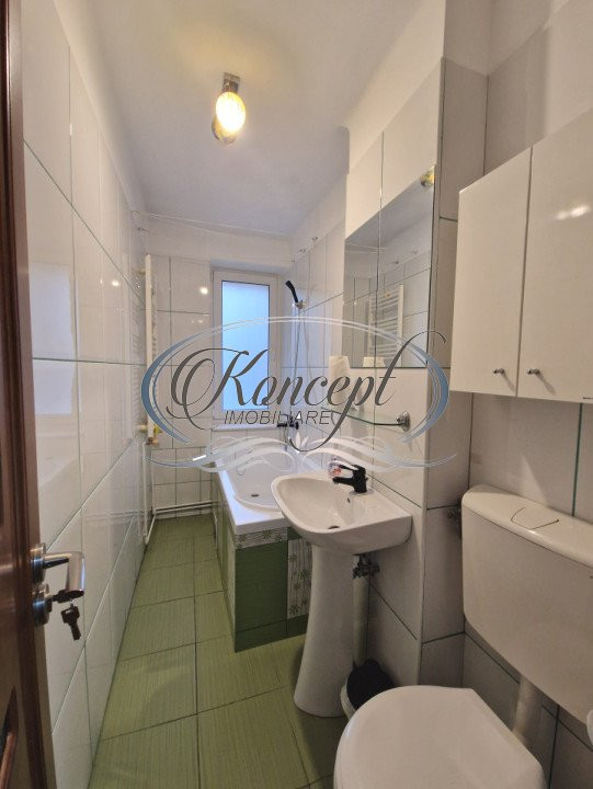 Apartament cu garaj pe strada Horea