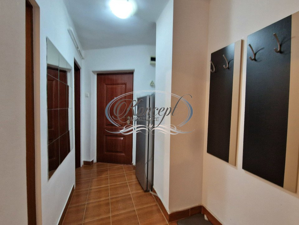 Apartament cu garaj pe strada Horea