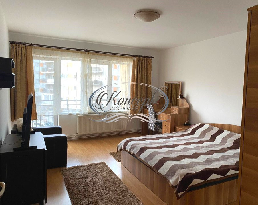 Apartament cu parcare in zona Petrom, Baciu