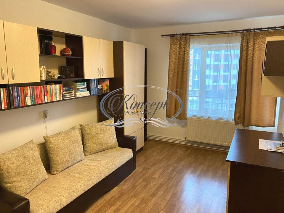 Apartament cu parcare in zona Petrom, Baciu