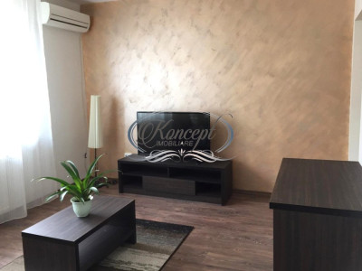 Apartament in zona UMF