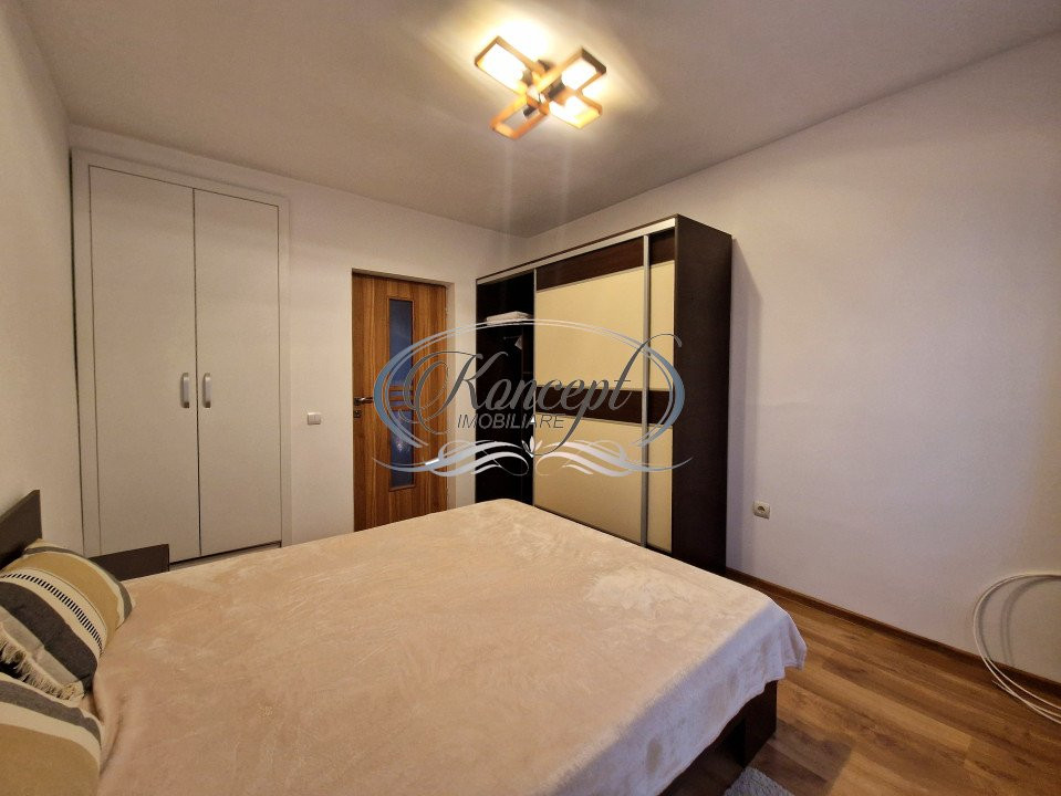 Apartament modern cu parcare, strada Fagului