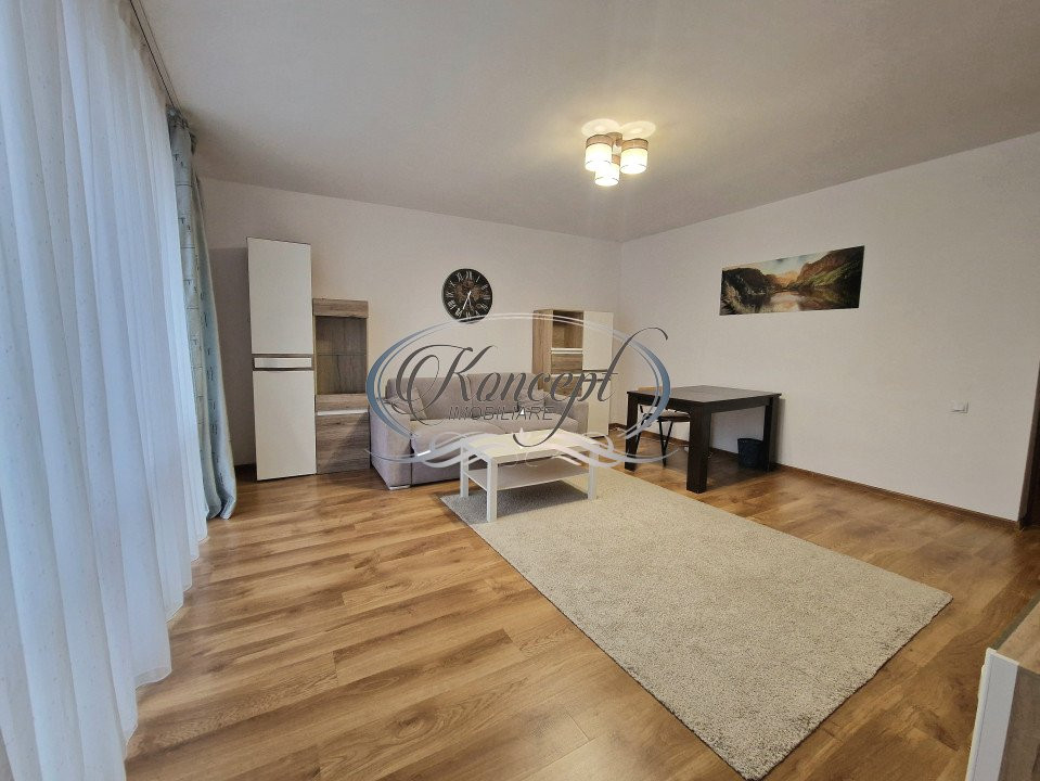 Apartament modern cu parcare, strada Fagului