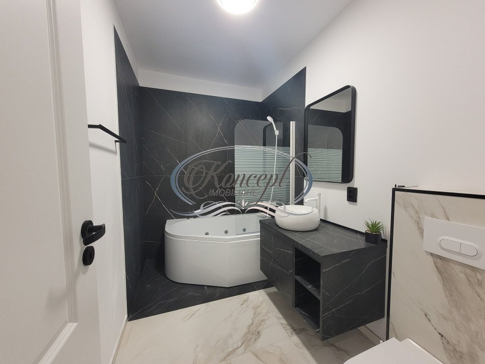 Apartament cu garaj, zona Metro