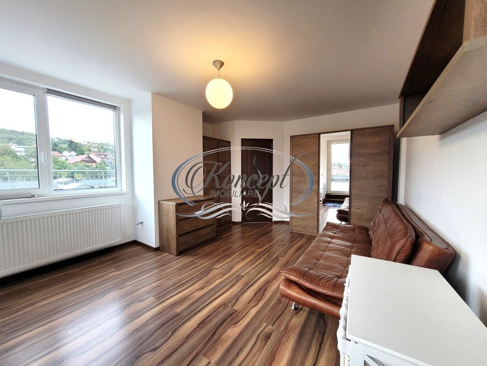 Penthouse cu garaj in zona Dedeman 