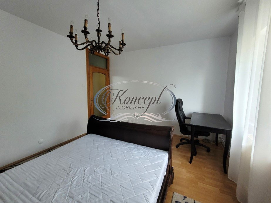 Apartament spatios in zona FSPAC