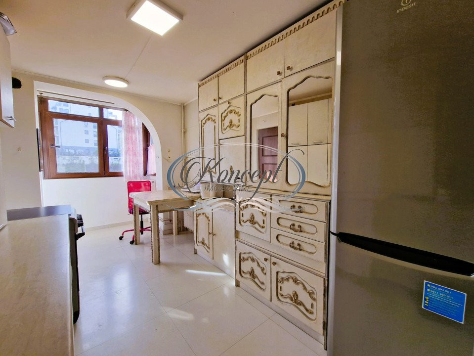 Apartament pe strada Plopilor