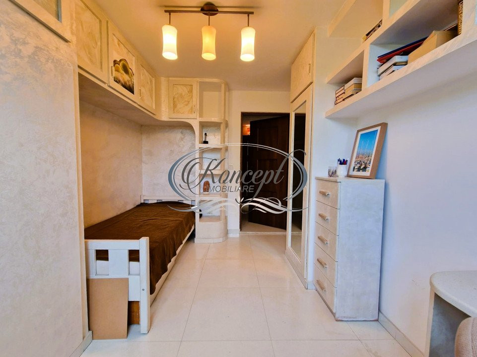 Apartament pe strada Plopilor