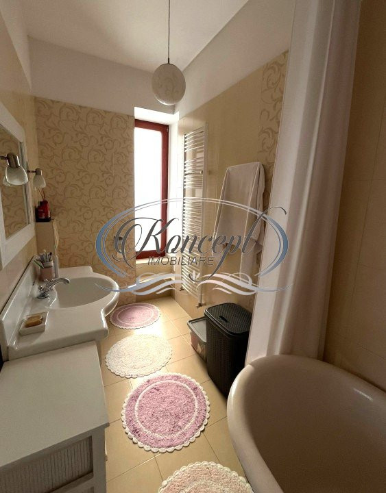 Apartament modern cu parcare in zona Ultracentrala