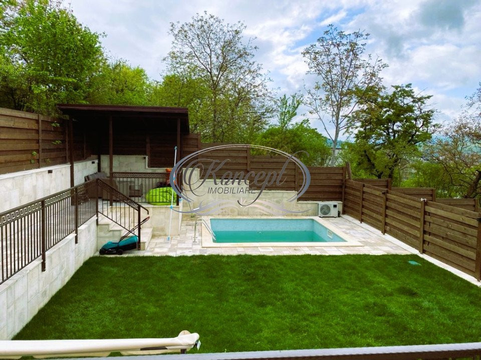 Duplex ultrafinisat, cu piscina in Gruia