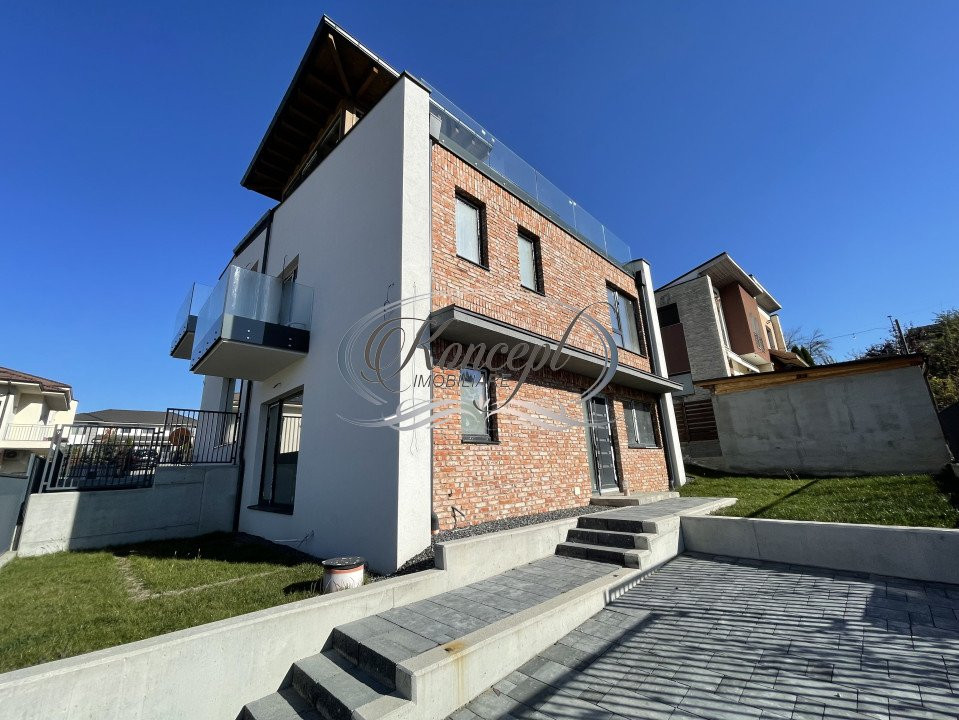 Duplex cu CF si priveliste panoramica in Faget