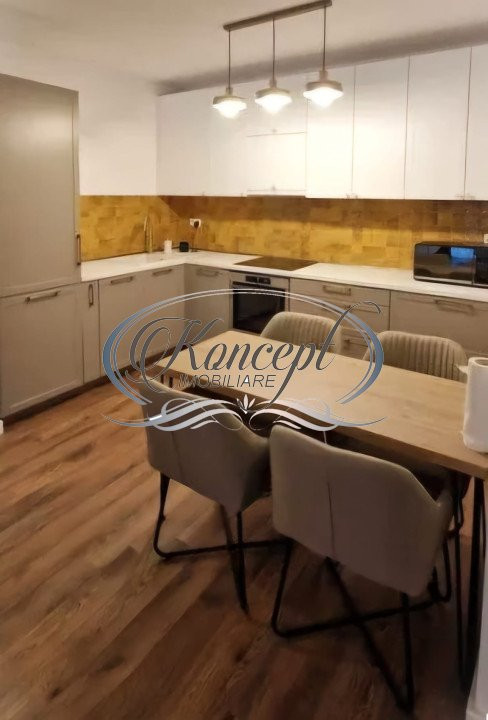 Apartament cu garaj in Ansamblul Azoria