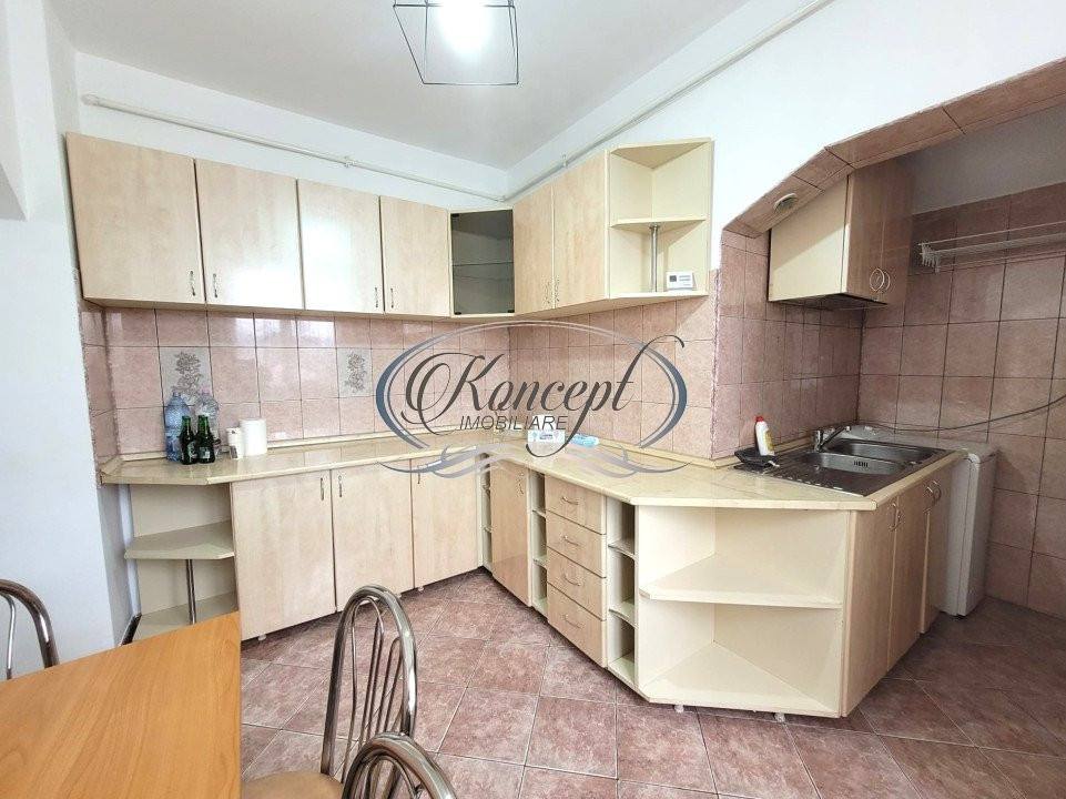 Apartament in zona Stadionului CFR