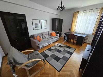 Apartament decomandat pe Horea