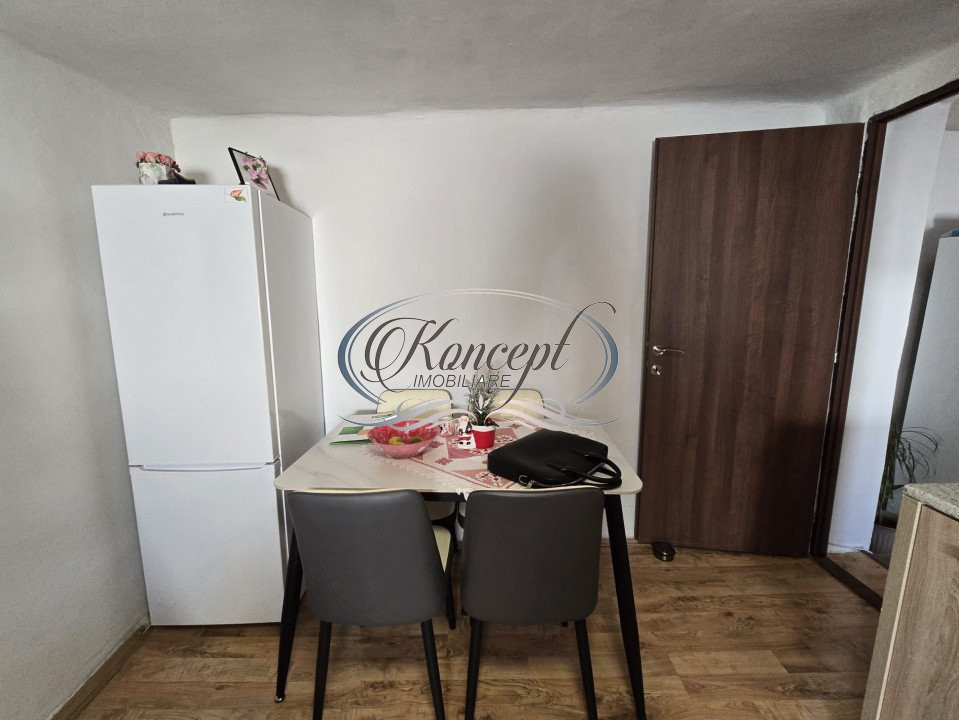 Apartament cu parcare, zona Semicentrala