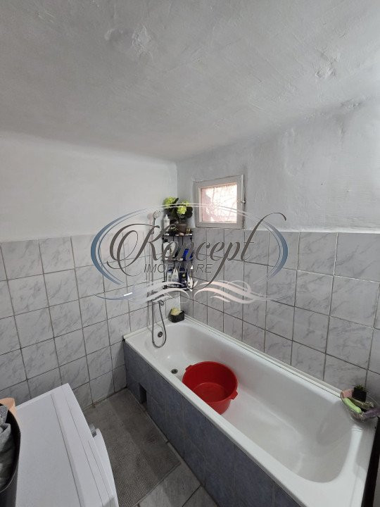 Apartament cu parcare, zona Semicentrala