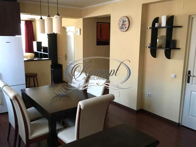 Apartament cu parcare, Intre Lacuri