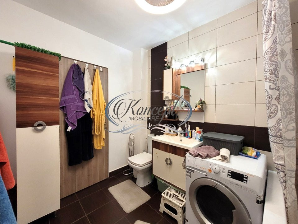 Apartament cu terasa, la cheie, zona Vivo 