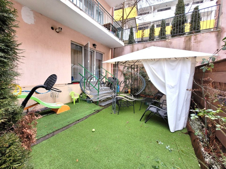 Apartament cu terasa, la cheie, zona Vivo 