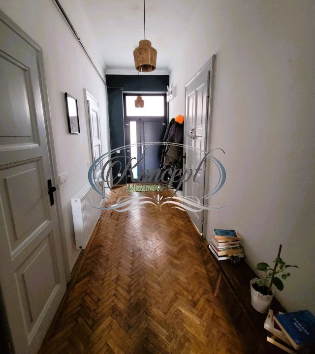 Apartament spatios pe strada Horea