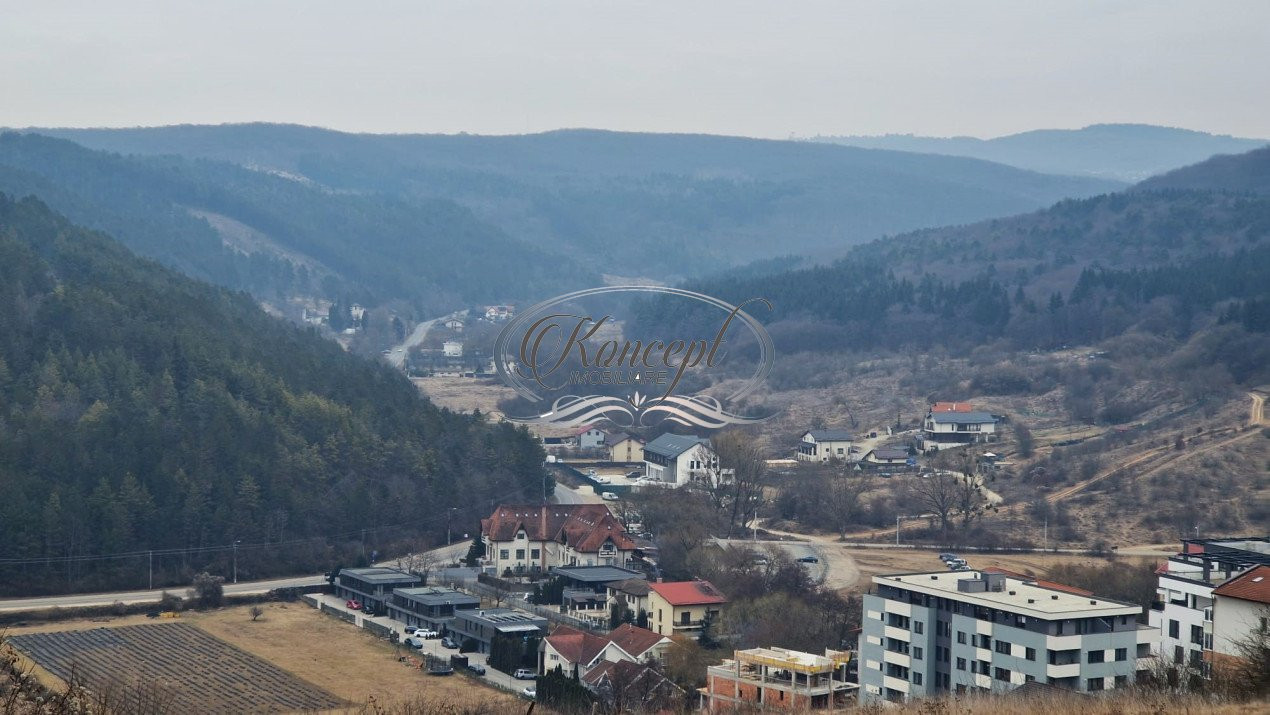 Duplex cu terasa si panorama spectaculoasa