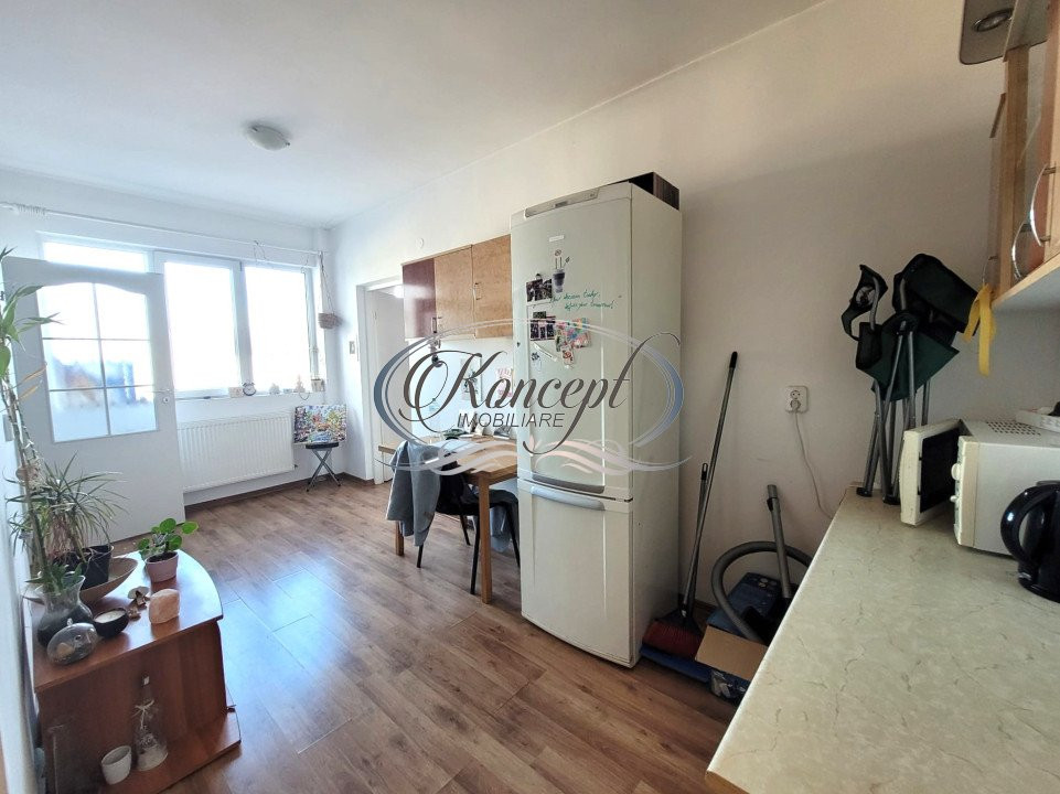 Apartament mobilat si utilat, zona semicentrala