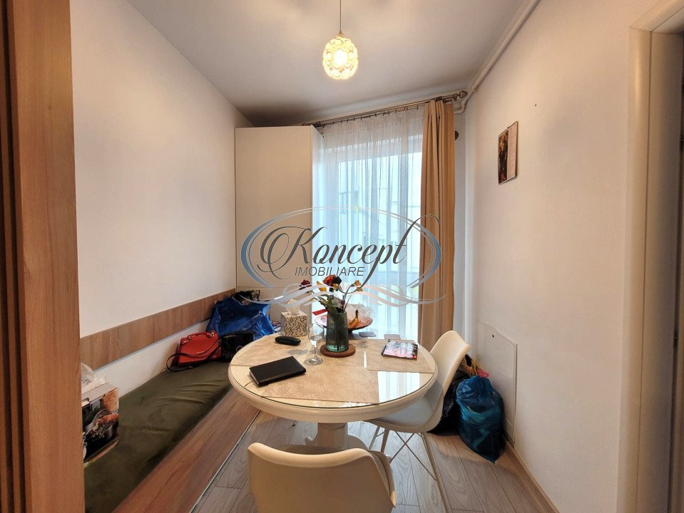 Apartament cu garaj pe strada Paris