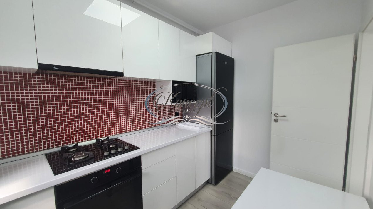 Apartament cu 3 camere si loc de parcare