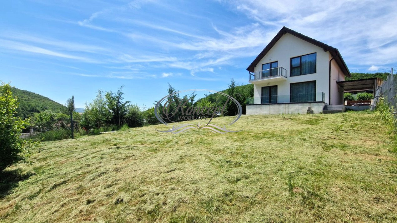 Casa individuala la cheie, in Salicea