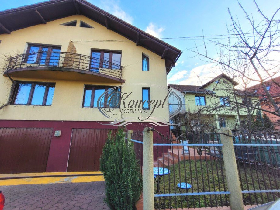 Duplex cu garaj in cartierul Europa